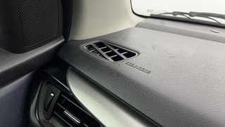 Used 2022 Maruti Suzuki Baleno Alpha AT Petrol Petrol Automatic top_features Airbags