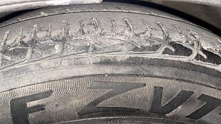 Used 2016 Maruti Suzuki Baleno [2015-2019] Delta AT Petrol Petrol Automatic tyres LEFT FRONT TYRE TREAD VIEW