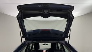 Used 2021 Maruti Suzuki Baleno [2019-2022] Zeta AT Petrol Petrol Automatic interior DICKY DOOR OPEN VIEW