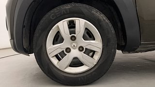 Used 2019 Renault Kwid [2015-2019] 1.0 RXT AMT Petrol Automatic tyres LEFT FRONT TYRE RIM VIEW