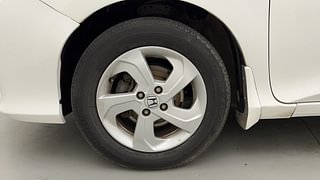 Used 2015 Honda City [2014-2017] VX CVT Petrol Automatic tyres LEFT FRONT TYRE RIM VIEW