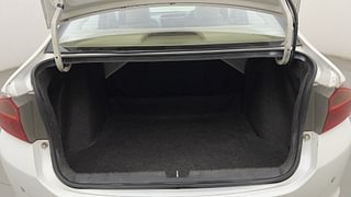 Used 2015 Honda City [2014-2017] VX CVT Petrol Automatic interior DICKY INSIDE VIEW