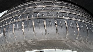 Used 2020 Toyota Glanza [2019-2022] G CVT Petrol Automatic tyres RIGHT REAR TYRE TREAD VIEW