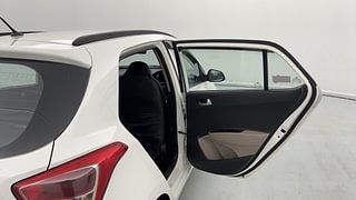 Used 2018 Hyundai Grand i10 [2017-2020] Sportz 1.2 CRDi Diesel Manual interior RIGHT REAR DOOR OPEN VIEW