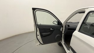 Used 2013 Maruti Suzuki Alto 800 [2012-2016] Vxi Petrol Manual interior LEFT FRONT DOOR OPEN VIEW