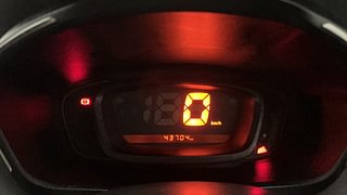 Used 2017 Renault Kwid [2017-2019] RXT 1.0 SCE Special Petrol Manual interior CLUSTERMETER VIEW
