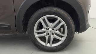 Used 2023 Renault Triber RXZ Petrol Manual tyres RIGHT FRONT TYRE RIM VIEW