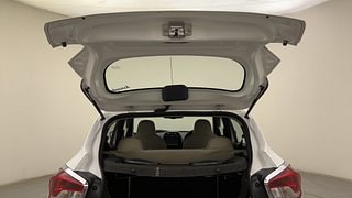 Used 2017 Renault Kwid [2017-2019] RXT 1.0 SCE Special Petrol Manual interior DICKY DOOR OPEN VIEW