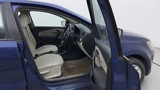 Used 2014 Volkswagen Polo [2010-2014] Highline1.2L (P) Petrol Manual interior RIGHT SIDE FRONT DOOR CABIN VIEW