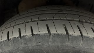Used 2016 Ford EcoSport [2015-2017] Ambiente 1.5L TDCi Diesel Manual tyres RIGHT FRONT TYRE TREAD VIEW