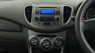 Used 2014 Hyundai i10 magna 1.1 Petrol Manual interior MUSIC SYSTEM & AC CONTROL VIEW