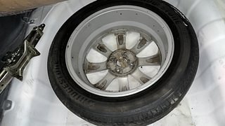 Used 2011 Hyundai Verna [2011-2015] Fluidic 1.6 VTVT SX Opt AT Petrol Automatic tyres SPARE TYRE VIEW
