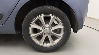 Used 2016 Hyundai Grand i10 [2013-2017] Asta (O) AT 1.2 kappa VTVT Petrol Automatic tyres LEFT REAR TYRE RIM VIEW
