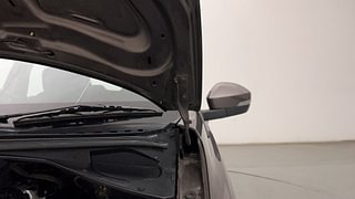 Used 2019 Tata Tiago [2016-2020] Revotron XZA AMT Petrol Automatic engine ENGINE LEFT SIDE HINGE & APRON VIEW