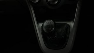 Used 2014 Hyundai i10 magna 1.1 Petrol Manual interior GEAR  KNOB VIEW