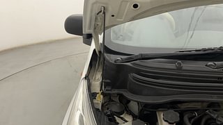 Used 2017 Hyundai Eon [2011-2018] Magna + Petrol Manual engine ENGINE RIGHT SIDE HINGE & APRON VIEW
