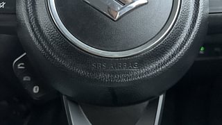 Used 2019 Maruti Suzuki Swift [2017-2021] ZXi AMT Petrol Automatic top_features Airbags