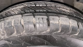 Used 2014 Hyundai Eon [2011-2018] Era Petrol Manual tyres RIGHT FRONT TYRE TREAD VIEW