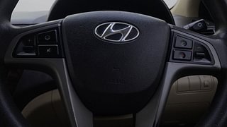 Used 2017 Hyundai Fluidic Verna 4S [2015-2018] 1.6 VTVT SX Petrol Manual top_features Airbags