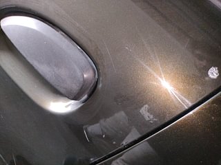 Used 2019 Renault Kwid [2015-2019] 1.0 RXT AMT Petrol Automatic dents MINOR SCRATCH