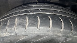 Used 2016 Honda Amaze 1.2L S Petrol Manual tyres RIGHT FRONT TYRE TREAD VIEW
