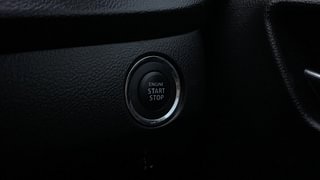 Used 2018 Maruti Suzuki Baleno [2015-2019] Zeta Petrol Petrol Manual top_features Keyless start