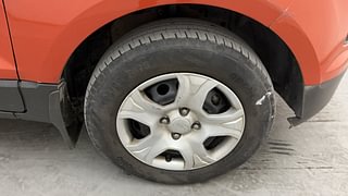 Used 2016 Ford EcoSport [2015-2017] Ambiente 1.5L TDCi Diesel Manual tyres RIGHT FRONT TYRE RIM VIEW