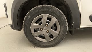 Used 2017 Renault Kwid [2017-2019] RXT 1.0 SCE Special Petrol Manual tyres LEFT FRONT TYRE RIM VIEW