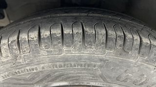 Used 2012 Hyundai i10 [2010-2016] Era Petrol Petrol Manual tyres LEFT FRONT TYRE TREAD VIEW