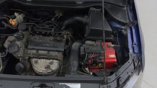 Used 2014 Volkswagen Polo [2010-2014] Highline1.2L (P) Petrol Manual engine ENGINE LEFT SIDE VIEW