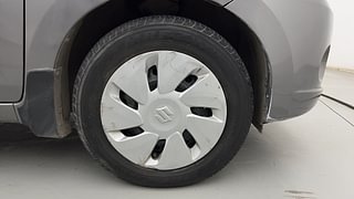 Used 2016 Maruti Suzuki Celerio ZXI Petrol Manual tyres RIGHT FRONT TYRE RIM VIEW