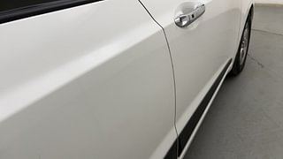 Used 2016 Hyundai Grand i10 Asta 1.2 Kappa VTVT (O) Petrol Manual dents MINOR DENT