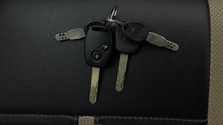 Used 2016 Honda Amaze 1.2L S Petrol Manual extra CAR KEY VIEW