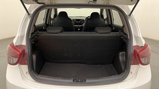 Used 2016 Hyundai Grand i10 Asta 1.2 Kappa VTVT (O) Petrol Manual interior DICKY INSIDE VIEW