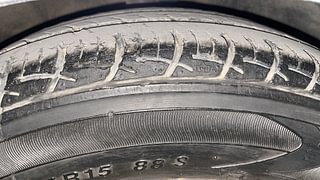 Used 2016 Maruti Suzuki Baleno [2015-2019] Delta AT Petrol Petrol Automatic tyres RIGHT FRONT TYRE TREAD VIEW