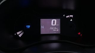 Used 2021 Renault Kwid 1.0L RXT (O) AMT SCE Petrol Automatic interior CLUSTERMETER VIEW