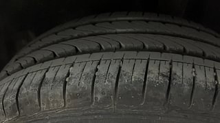 Used 2020 Volkswagen Polo [2018-2022] Comfortline 1.0L (P) Petrol Manual tyres LEFT REAR TYRE TREAD VIEW