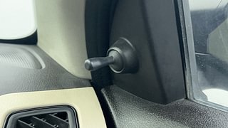 Used 2017 Tata Zest [2014-2019] XE Petrol Petrol Manual top_features Adjustable ORVM