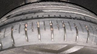 Used 2018 Maruti Suzuki Baleno [2015-2019] Zeta Petrol Petrol Manual tyres RIGHT REAR TYRE TREAD VIEW