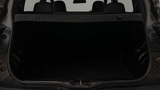 Used 2019 Renault Kwid [2015-2019] 1.0 RXT AMT Petrol Automatic interior DICKY INSIDE VIEW