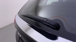 Used 2018 Maruti Suzuki Baleno [2015-2019] Zeta Petrol Petrol Manual top_features Rear wiper