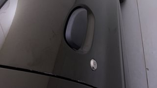 Used 2019 Renault Kwid [2015-2019] 1.0 RXT AMT Opt Petrol Automatic dents MINOR DENT
