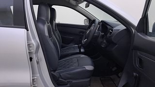 Used 2016 Renault Kwid [2015-2019] RXL Petrol Manual interior RIGHT SIDE FRONT DOOR CABIN VIEW