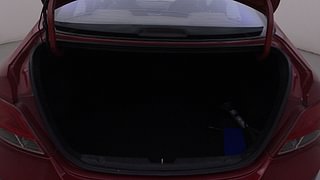 Used 2017 Hyundai Fluidic Verna 4S [2015-2018] 1.6 VTVT SX Petrol Manual interior DICKY INSIDE VIEW