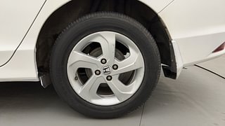 Used 2015 Honda City [2014-2017] VX CVT Petrol Automatic tyres LEFT REAR TYRE RIM VIEW