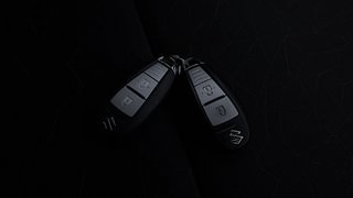 Used 2017 Maruti Suzuki Ignis [2017-2020] Zeta AMT Petrol Petrol Automatic extra CAR KEY VIEW