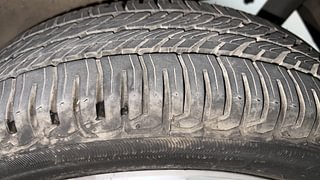 Used 2012 Maruti Suzuki Wagon R 1.0 [2010-2019] VXi Petrol Manual tyres LEFT REAR TYRE TREAD VIEW