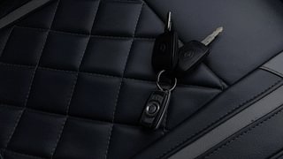 Used 2016 Renault Kwid [2015-2019] RXL Petrol Manual extra CAR KEY VIEW