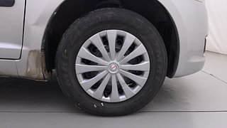 Used 2010 Maruti Suzuki Swift Dzire VXI 1.2 Petrol Manual tyres RIGHT FRONT TYRE RIM VIEW