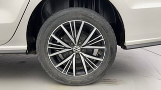Used 2020 Volkswagen Vento Highline 1.0L TSI Petrol Manual tyres LEFT REAR TYRE RIM VIEW